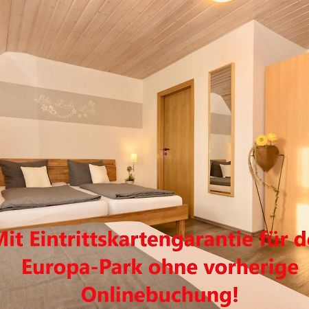 Gastehaus Gluck Wir Haben Immer Eintrittskarten Fur Den Europa-Park Fur Sie! Hotel Rust Luaran gambar