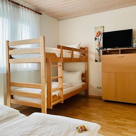 Gastehaus Gluck Wir Haben Immer Eintrittskarten Fur Den Europa-Park Fur Sie! Hotel Rust Luaran gambar