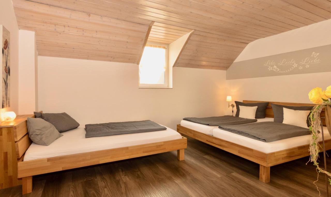 Gastehaus Gluck Wir Haben Immer Eintrittskarten Fur Den Europa-Park Fur Sie! Hotel Rust Luaran gambar