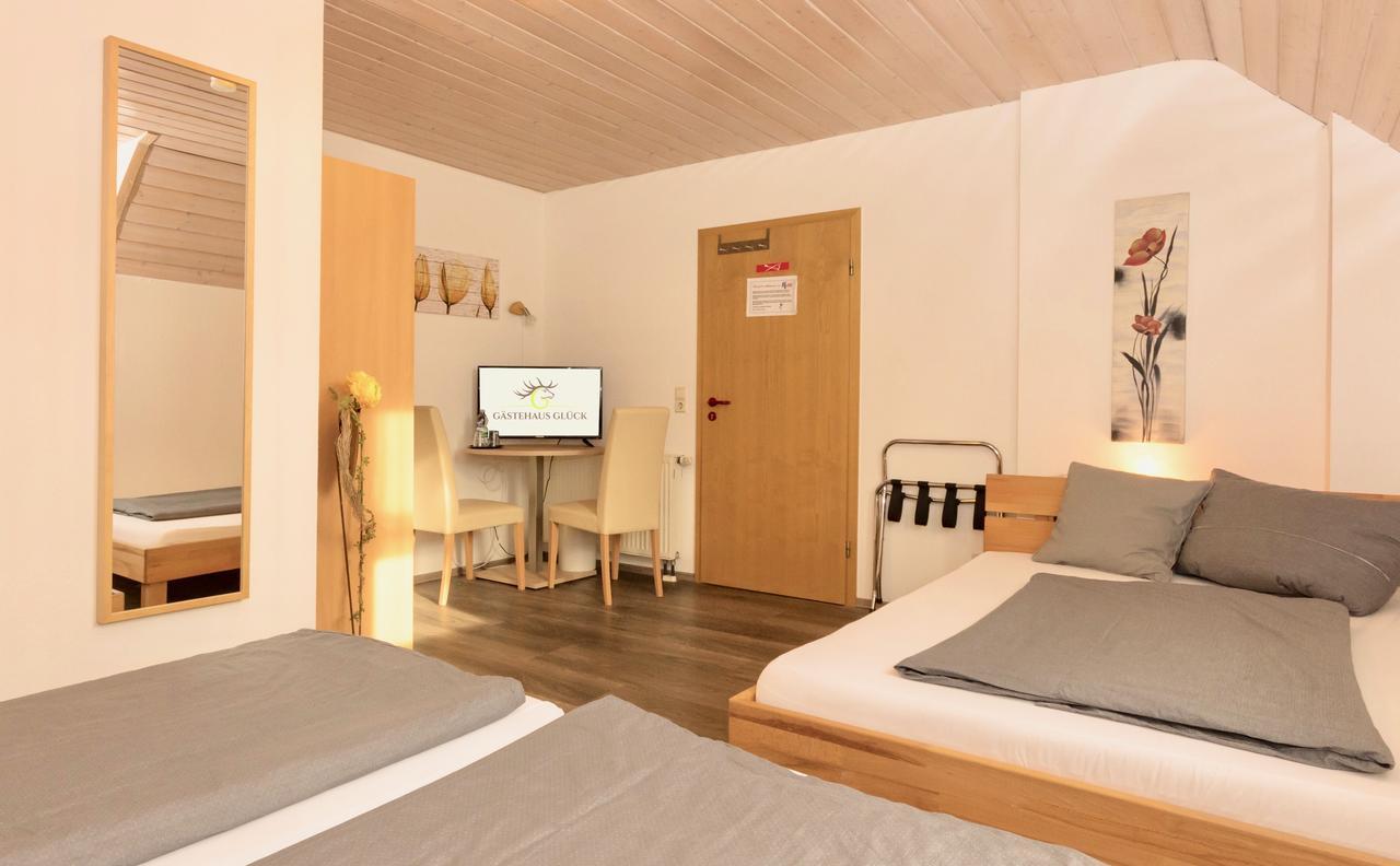 Gastehaus Gluck Wir Haben Immer Eintrittskarten Fur Den Europa-Park Fur Sie! Hotel Rust Luaran gambar