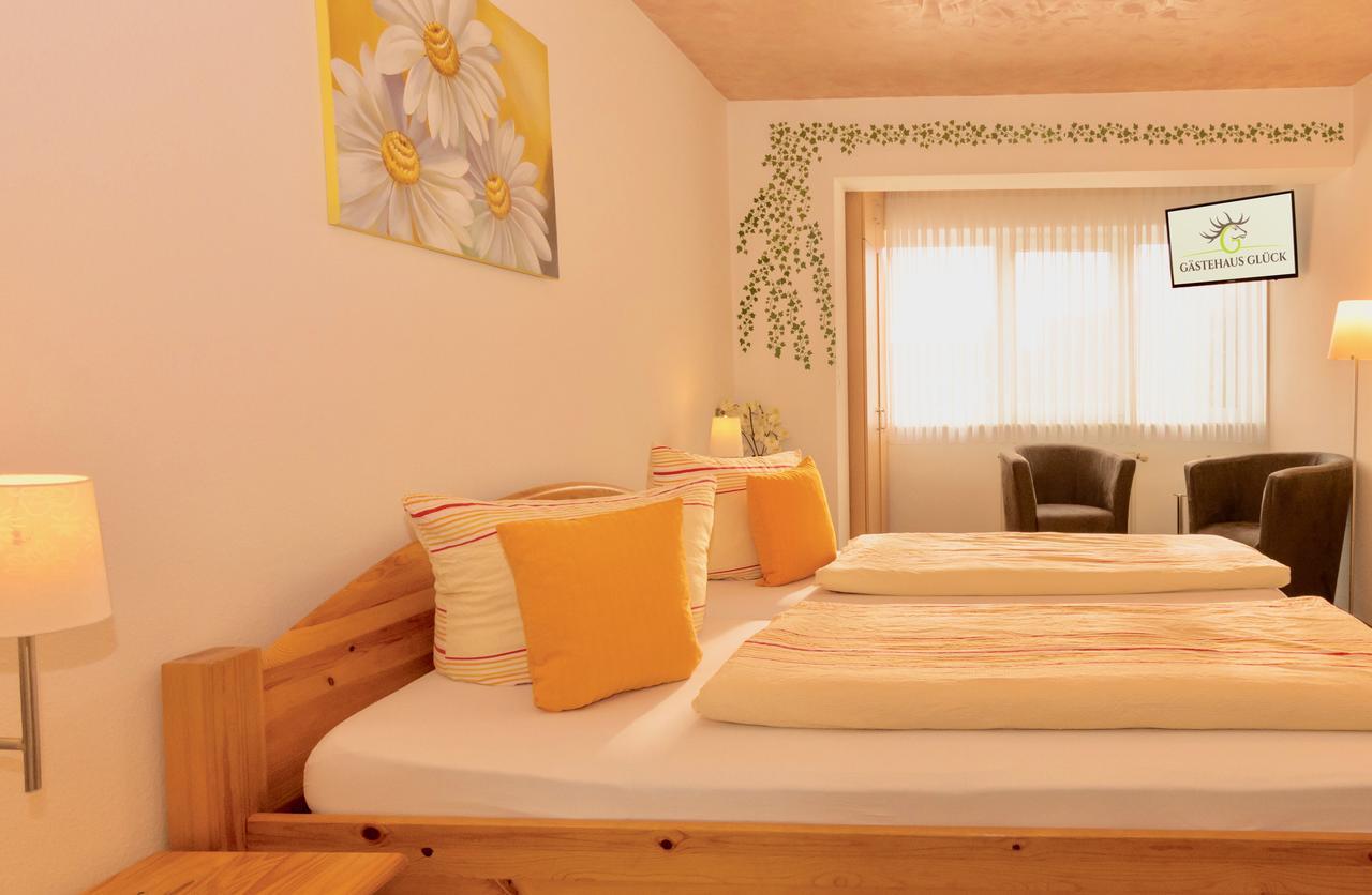 Gastehaus Gluck Wir Haben Immer Eintrittskarten Fur Den Europa-Park Fur Sie! Hotel Rust Luaran gambar
